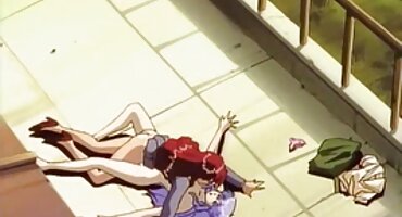 sex truyện dragon ball Brunette thay thế ass cho vòi nước. phim sex trẻ